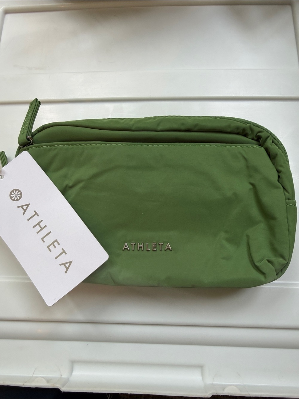 Athleta All About Crossbody Belt Bag in soft GREEN  NWT